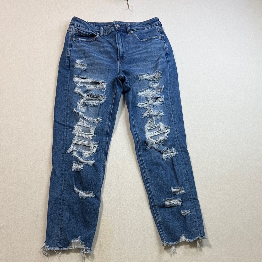 American Eagle Outfitters Distressed Denim MOM Jeans